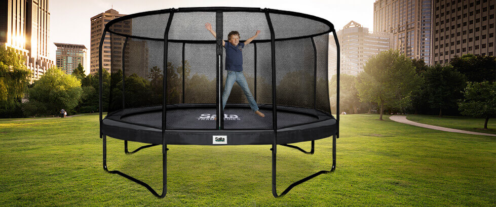 SALTA Premium Black Edition Trampolin Test - trampolin-profi.de