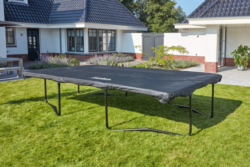 Trampolin Sicherheit und Pflege - Schutzhüllen kaufen auf trampolin-profi.de - Formen oval, rechteckig und rund