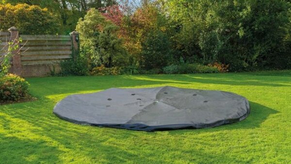 Wann das Trampolin abbauen? – den besten Zeitpunkt finden - Hüllen auch für Bodentrampoline bei trampolin-profi.de