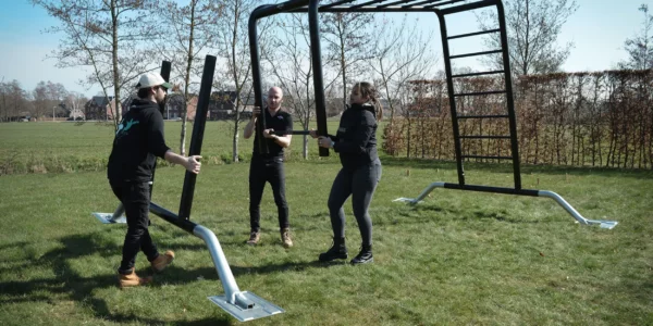 BERG PlayBase Aufbauanleitung - Schritt 1 Aufbau - Ratgeber trampolin-profi.de