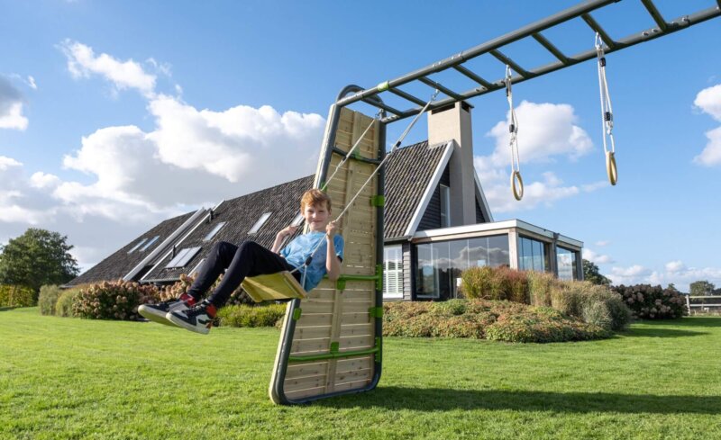 EXIT GetSet: ein guter Grund für den Kauf eines Klettergerüstes - Ratgeber trampolin-profi.de - Spiel und Spaß für den Garten