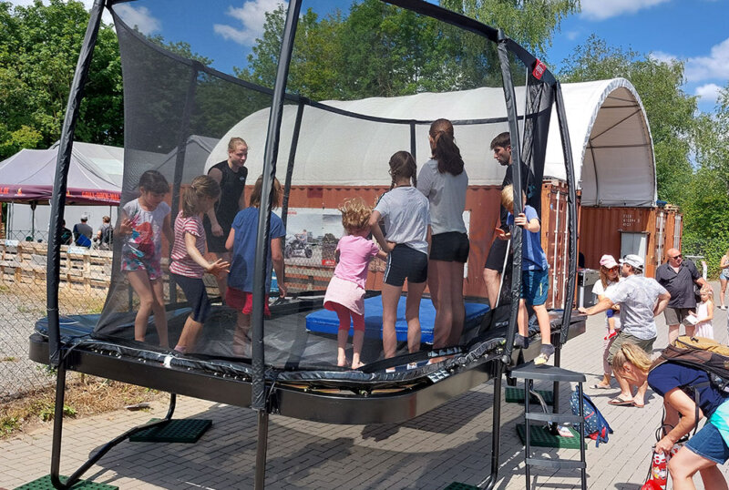 BERG Experience Day bei TRAMPOLIN PROFI - hier werden Trampolin Tricks erlernt - Ratgeber trampolin-profi.de